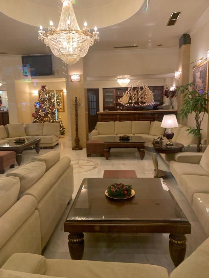 Hotel Meletiou Thebes エクステリア 写真